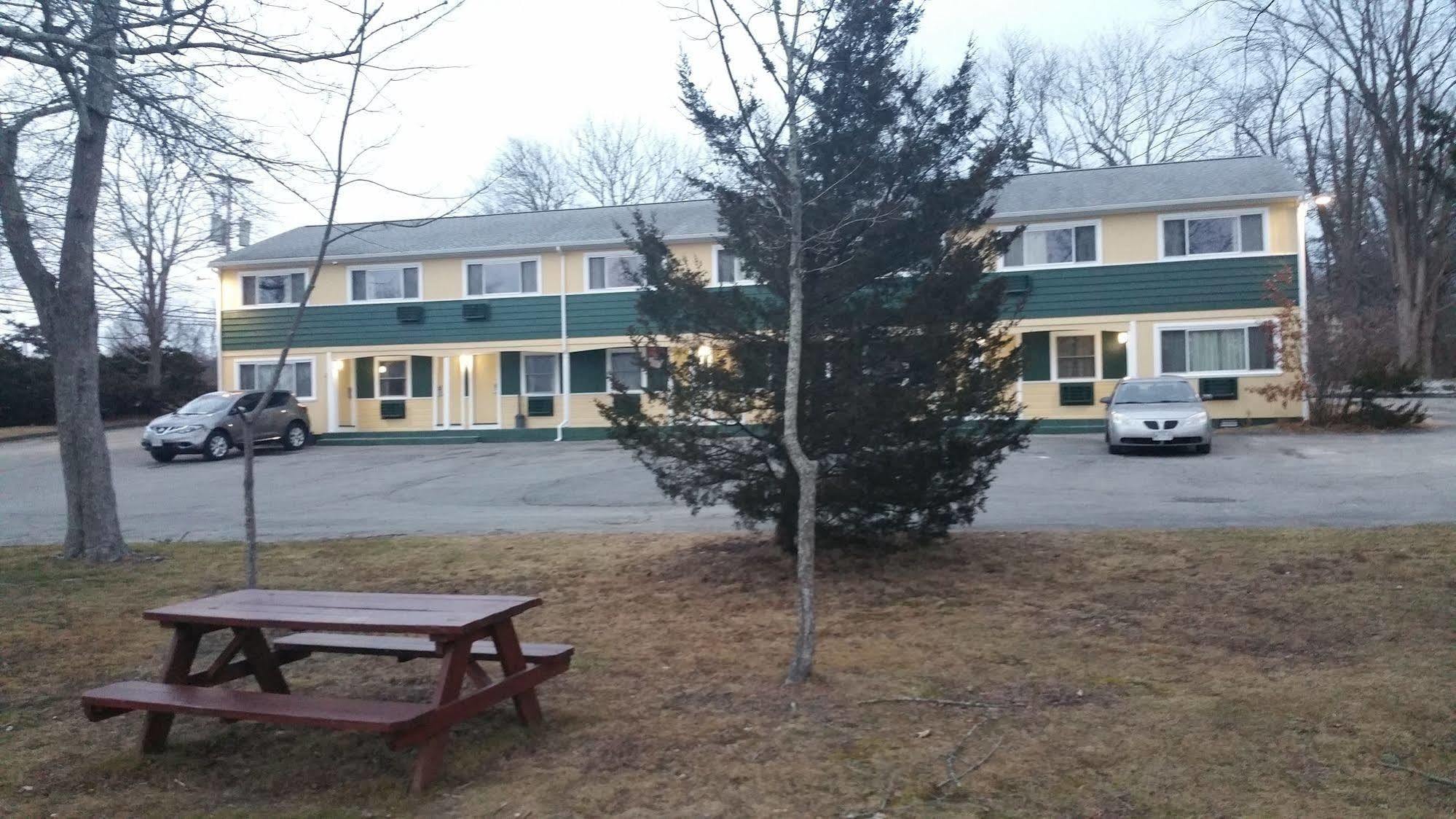 ダートマス モーター イン Dartmouth エクステリア 写真